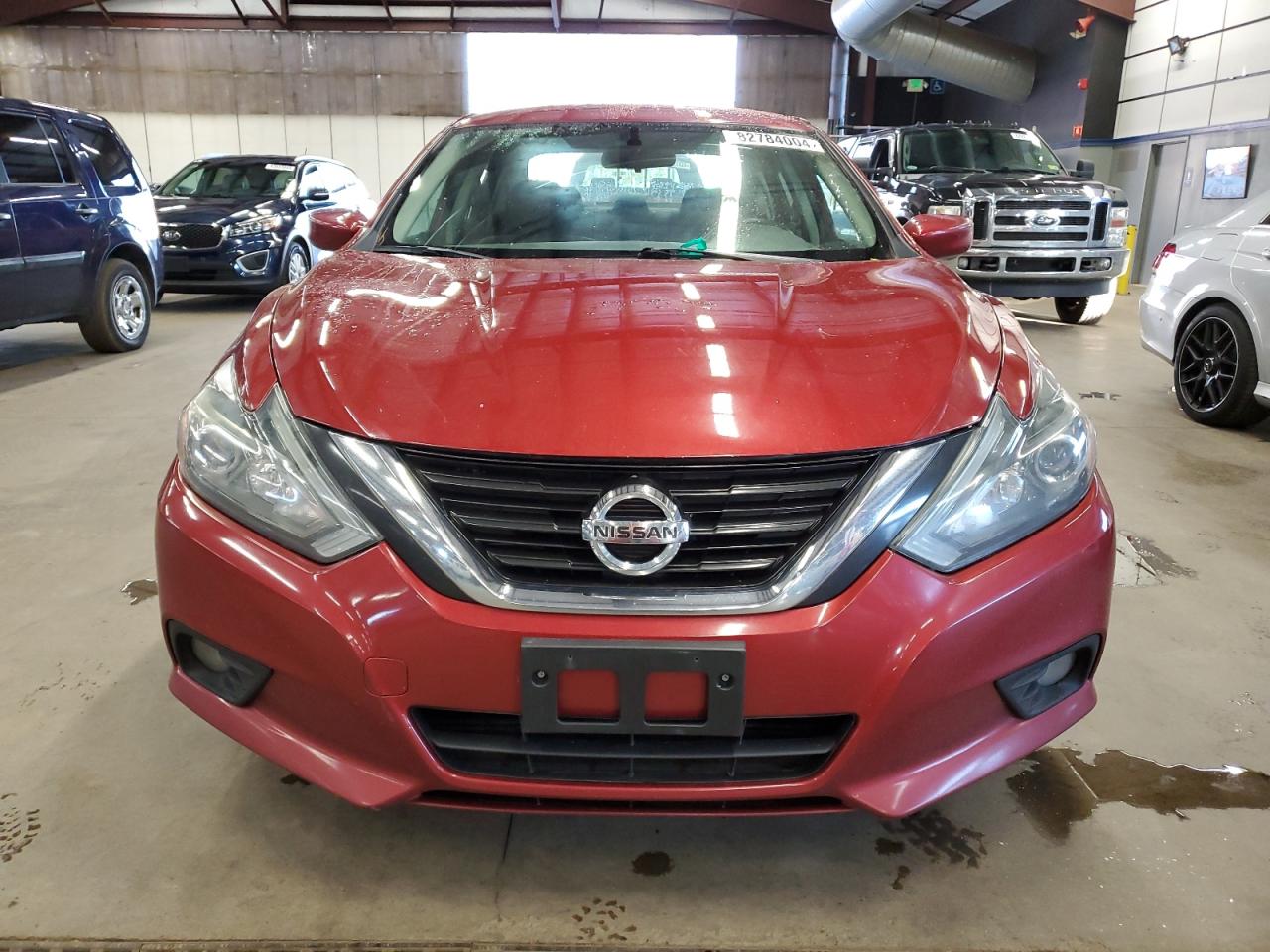2017 Nissan Altima - Image 5