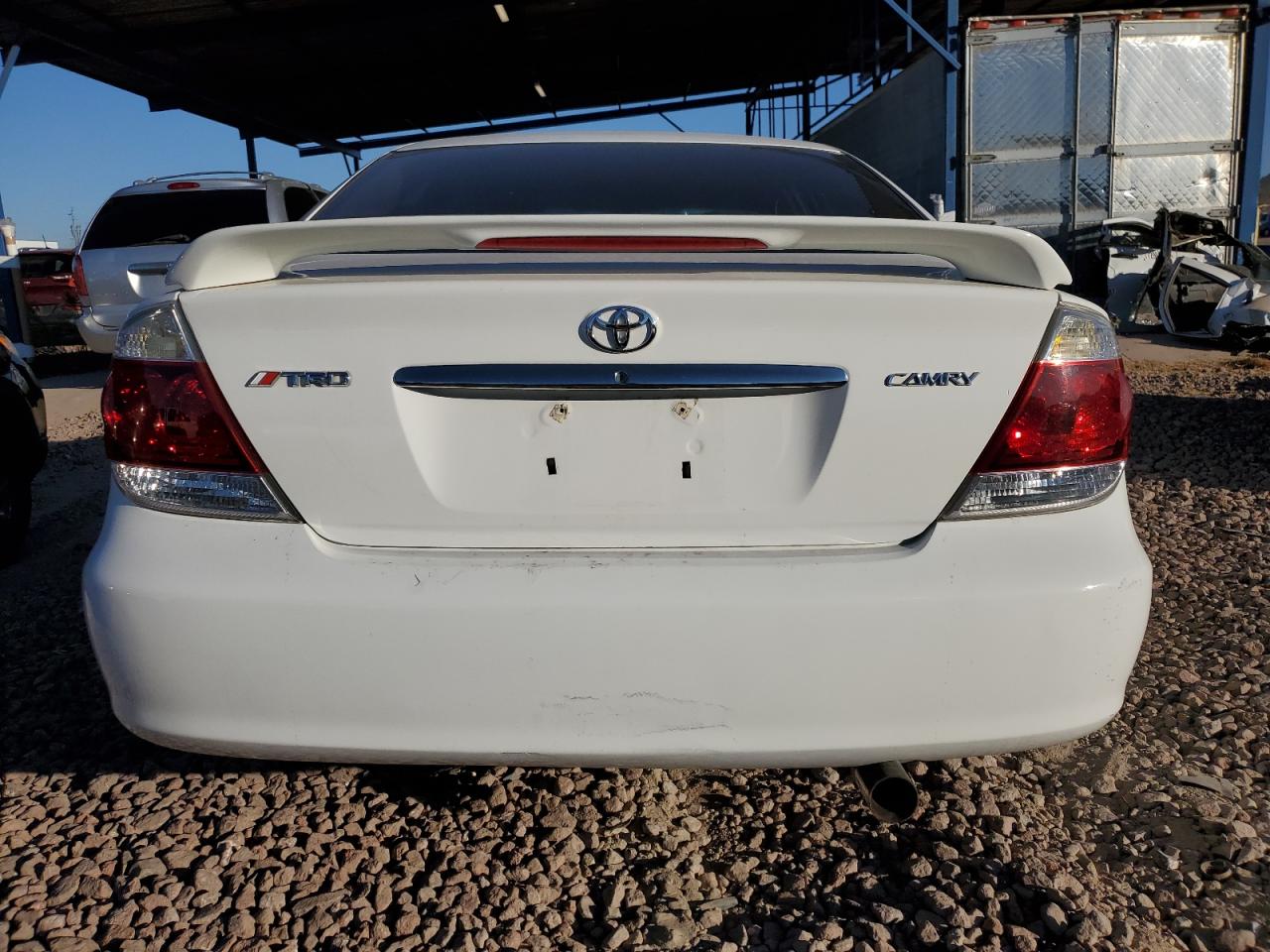 2003 Toyota Camry Le VIN: 4T1BE32K03U204333 Lot: 80430654