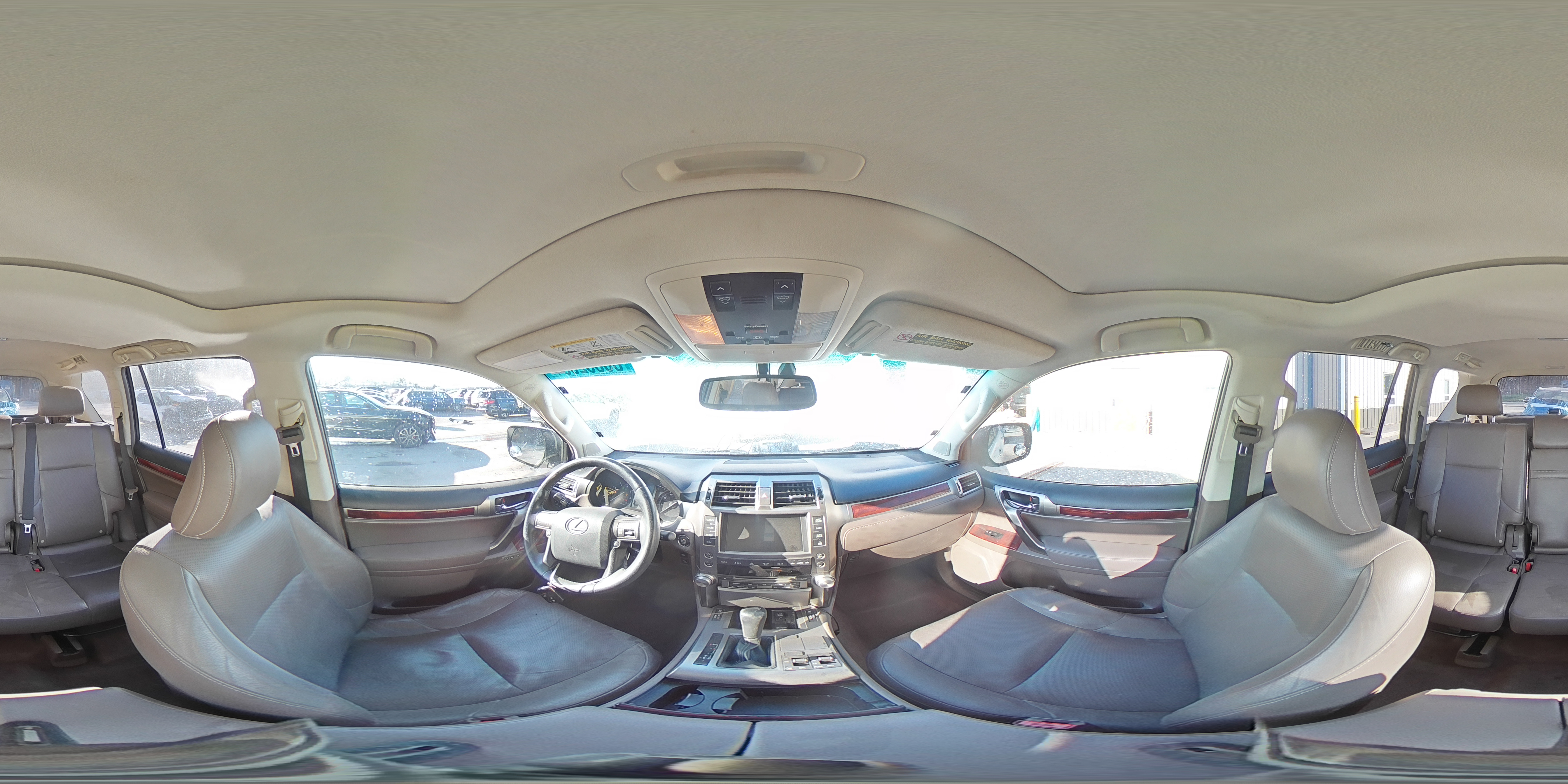 2012 Lexus GX - Image 16