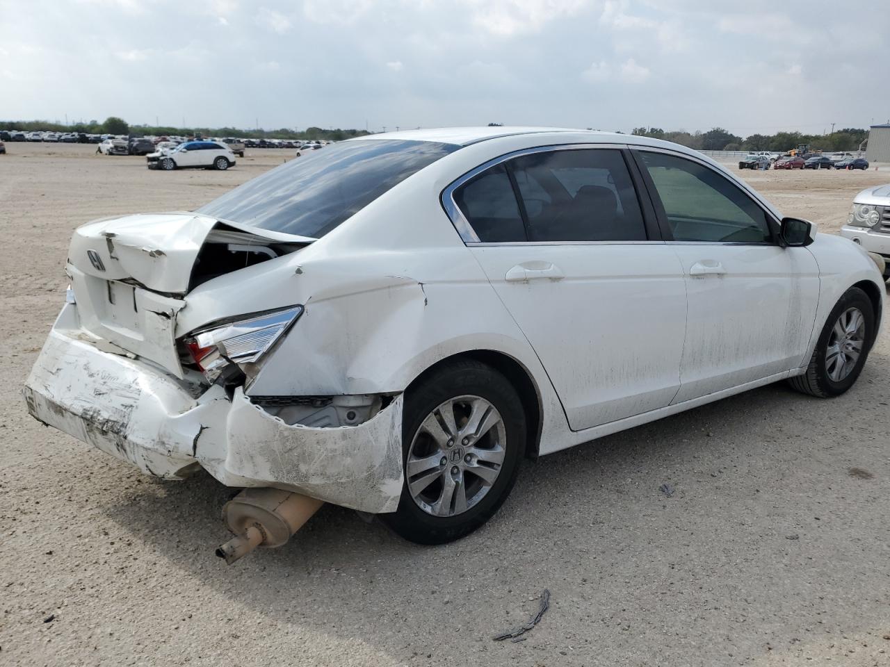 2009 Honda Accord - Image 3