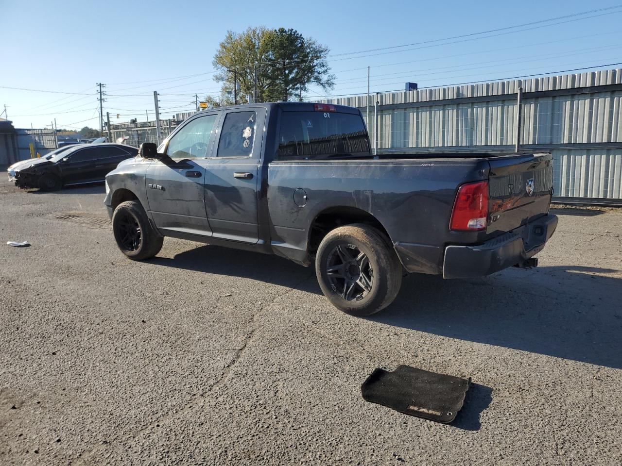 2013 RAM 1500 - Image 2