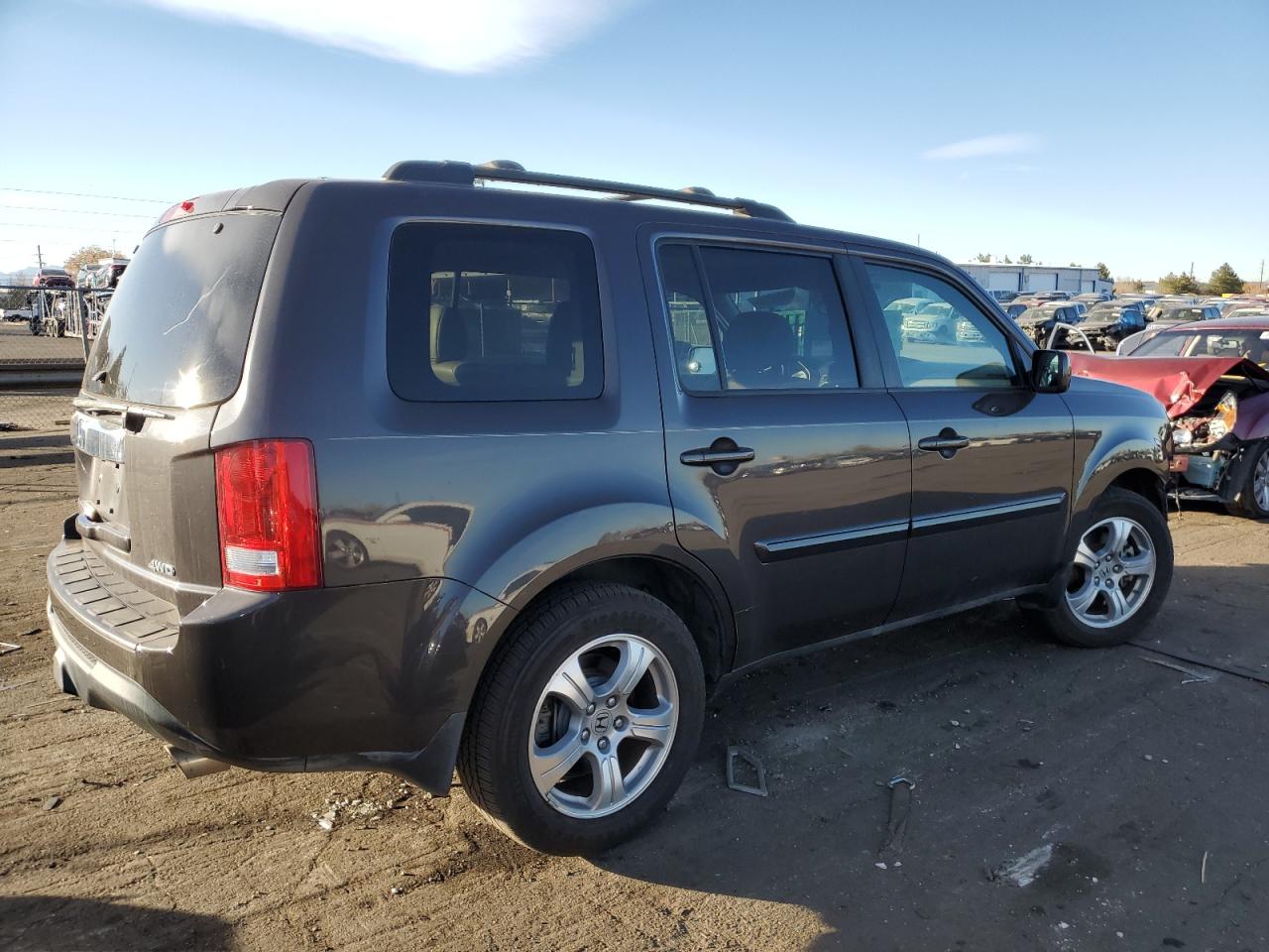 VIN 5FNYF4H58DB010100 2013 HONDA PILOT no.3