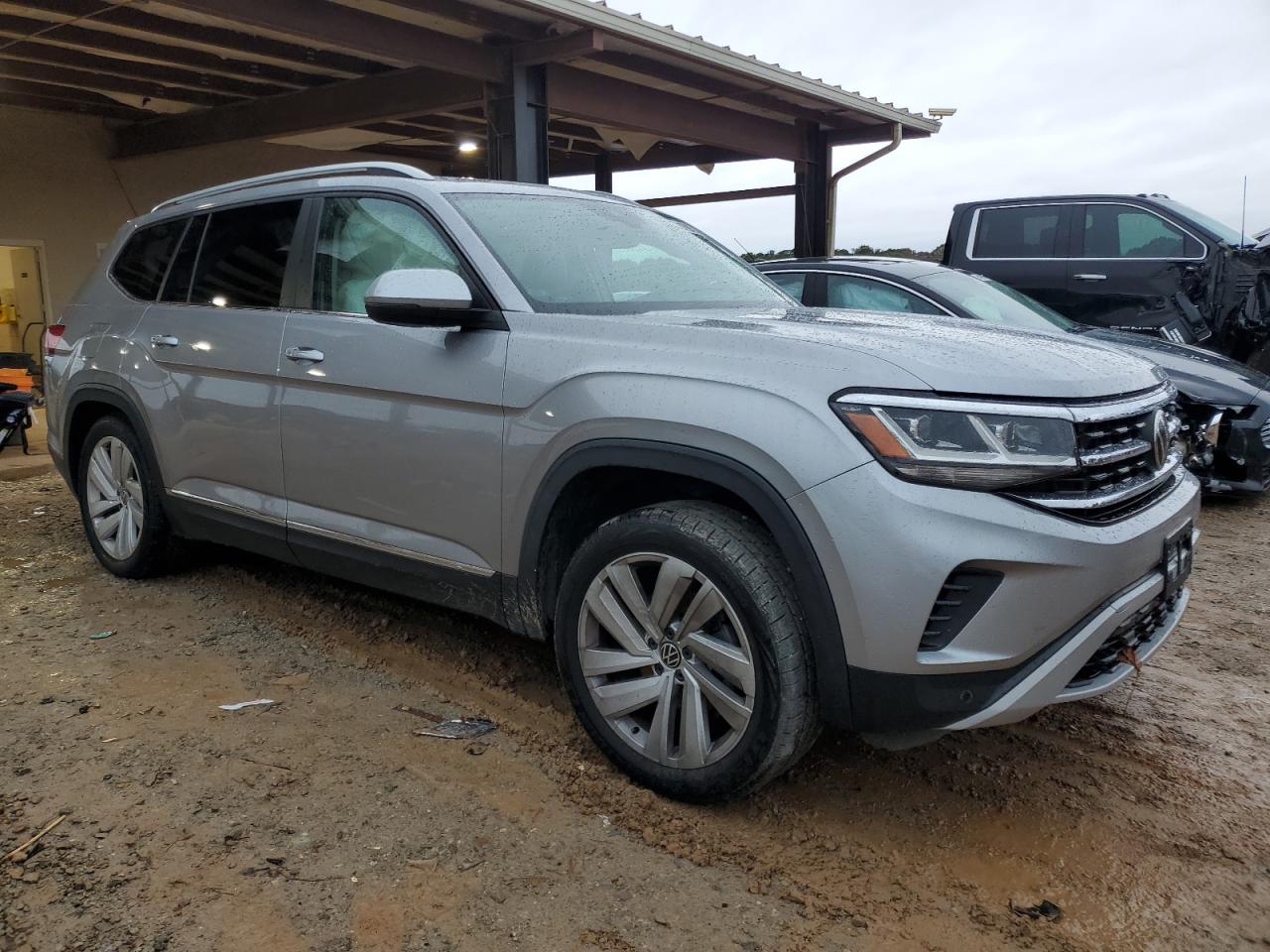 2021 Volkswagen Atlas - Image 4