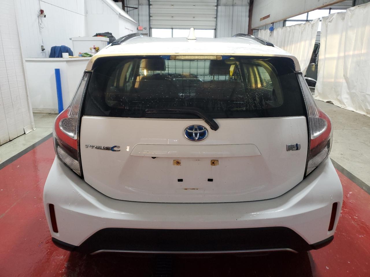 2018 Toyota Prius C VIN: JTDKDTB31J1599783 Lot: 79891884