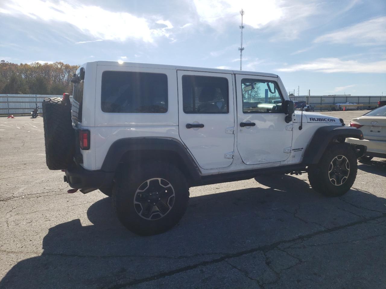 VIN 1C4HJWFG0FL615405 2015 JEEP WRANGLER no.3