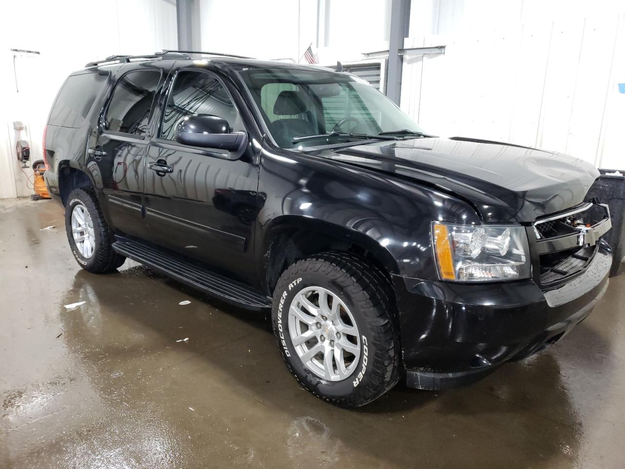 2014 Chevrolet Tahoe - Image 4