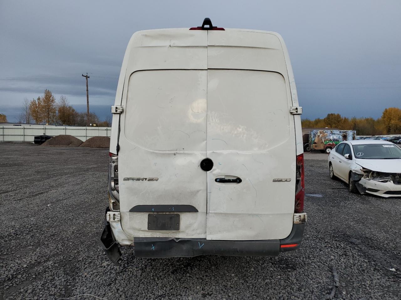 2019 Mercedes-Benz Sprinter - Image 6