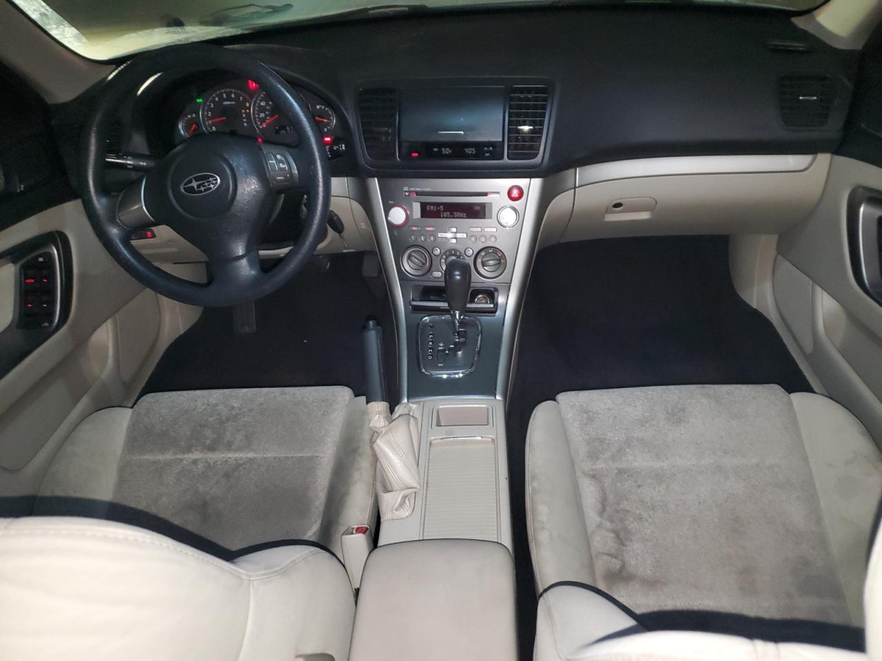 2009 Subaru Legacy - Image 8