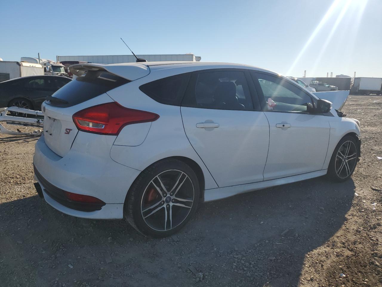 2018 Ford Focus - Image 3