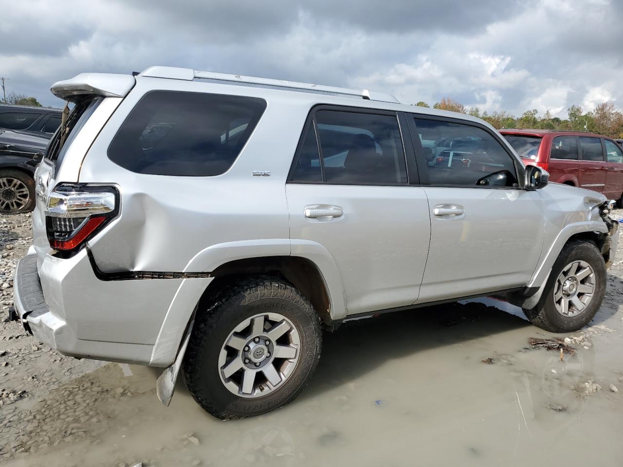 VIN JTEZU5JR2G5110630 2016 TOYOTA 4RUNNER no.3