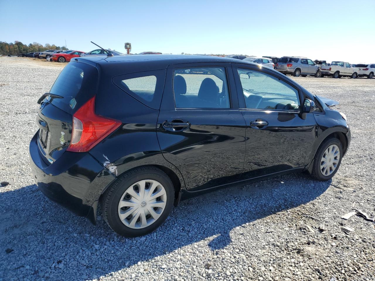 2014 Nissan Versa - Image 3