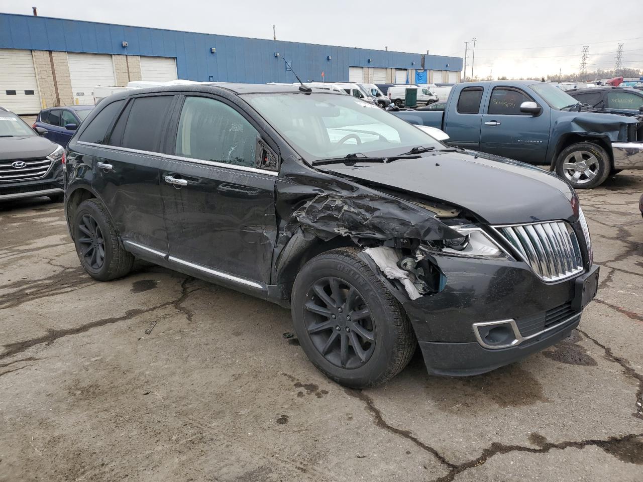 VIN 2LMDJ6JK2DBL16568 2013 LINCOLN MKX no.4