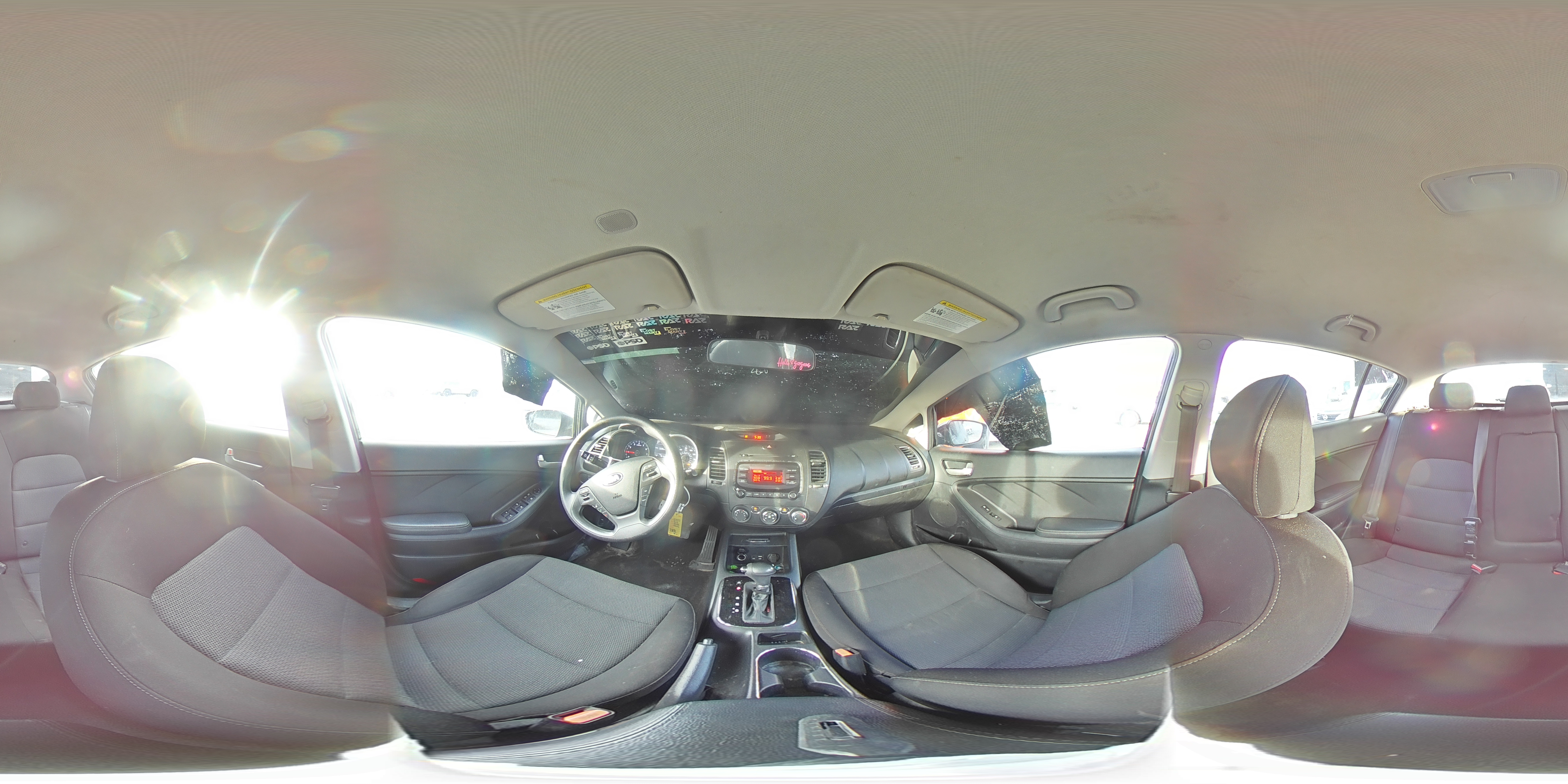 2017 Kia Forte - Image 15