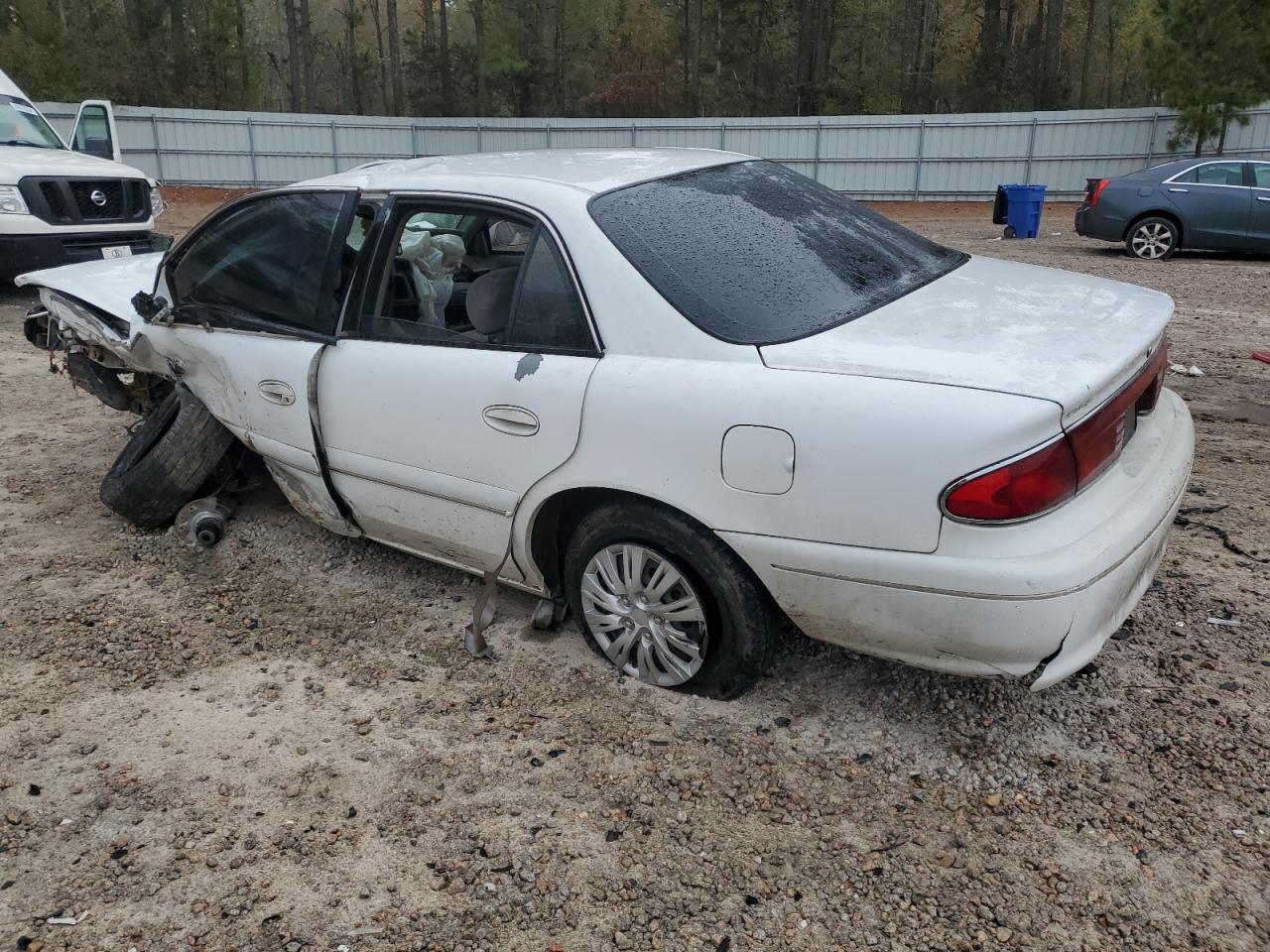 2000 Buick Century - Image 2