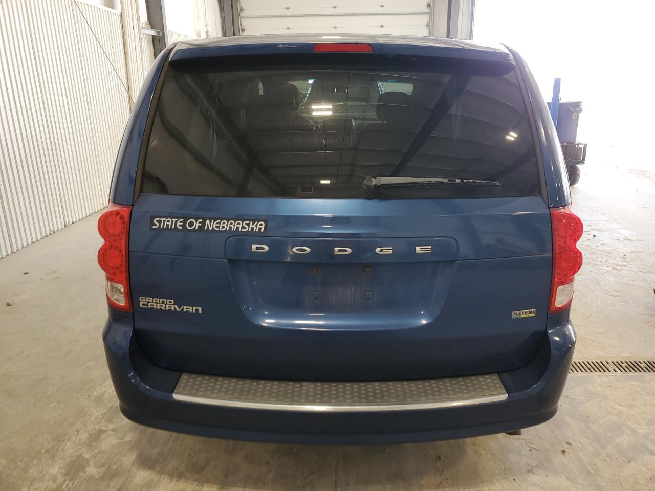 2011 Dodge Caravan - Image 6