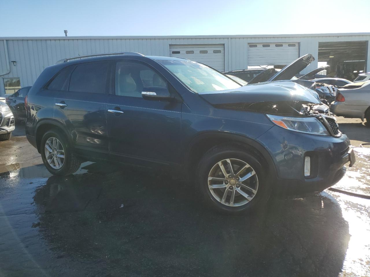 VIN 5XYKT3A63FG572607 2015 KIA SORENTO no.4