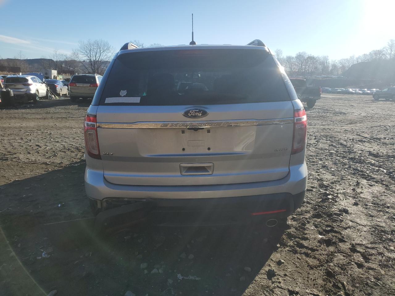 2015 Ford Explorer - Image 6