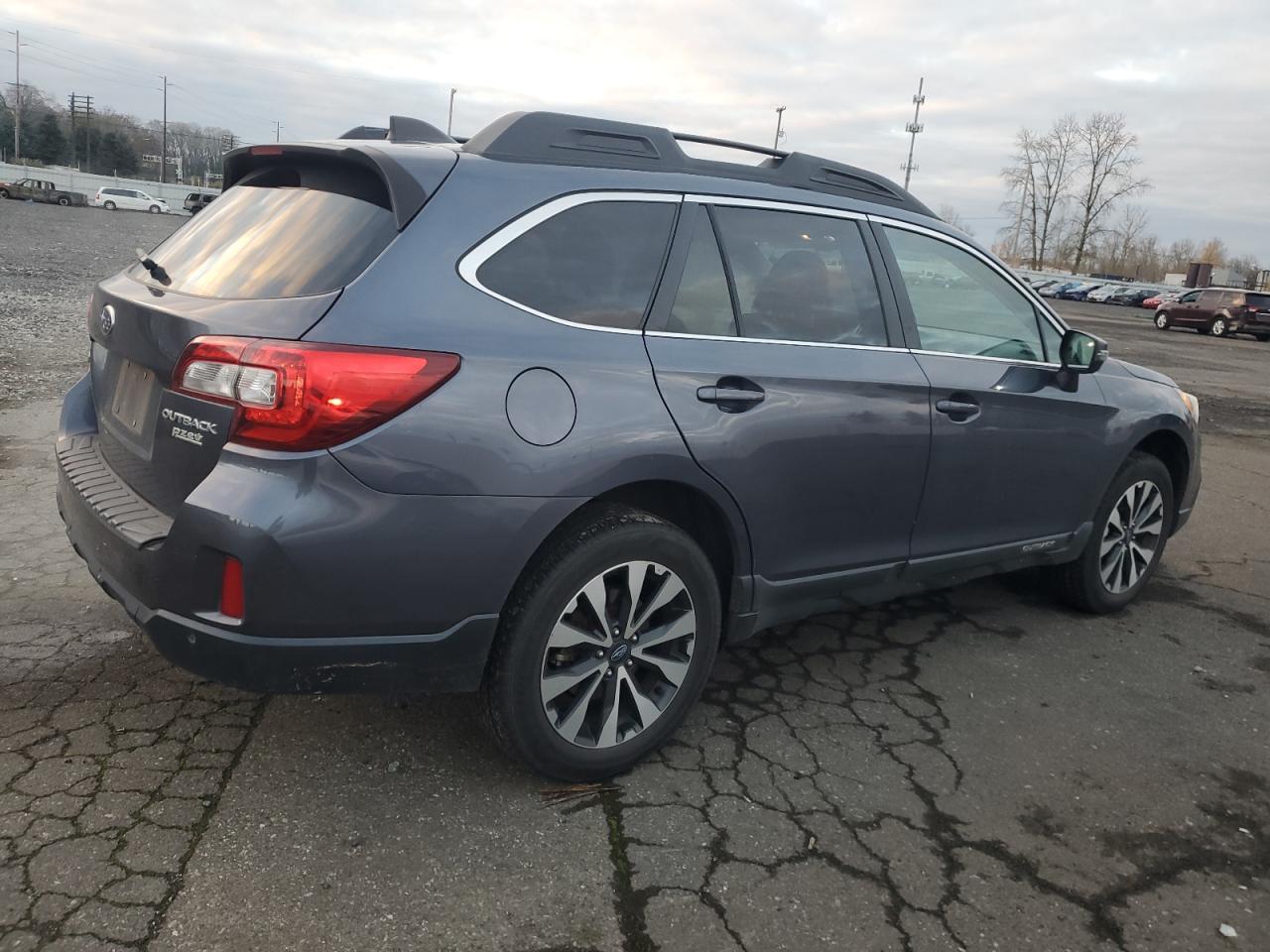 2017 Subaru Outback - Image 3