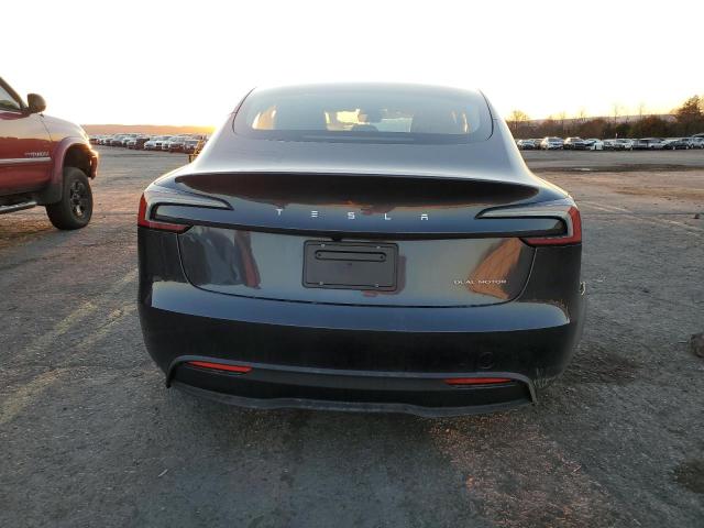  TESLA MODEL 3 2024 Черный