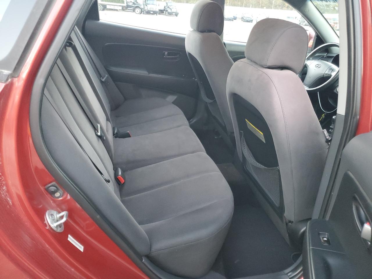 2009 Hyundai Elantra - Image 10