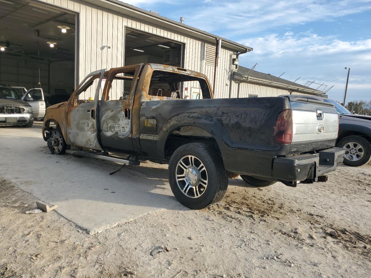 2013 Ford F250 - Image 2