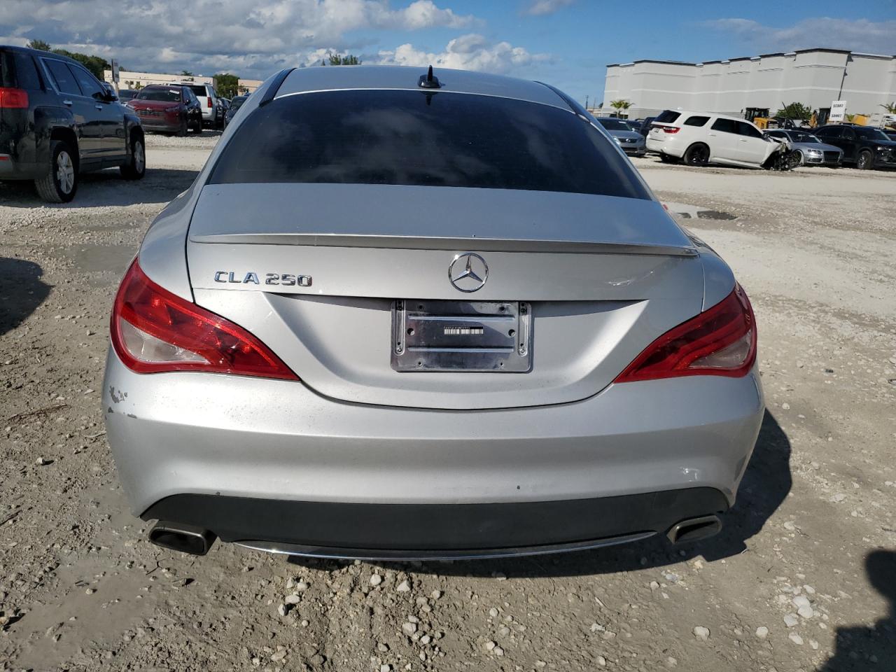 2014 Mercedes-Benz Cla 250 VIN: WDDSJ4EB5EN050304 Lot: 80383184