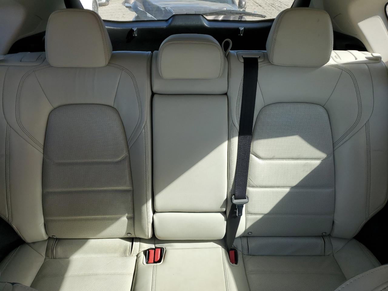 2018 Mazda CX-5 - Image 10