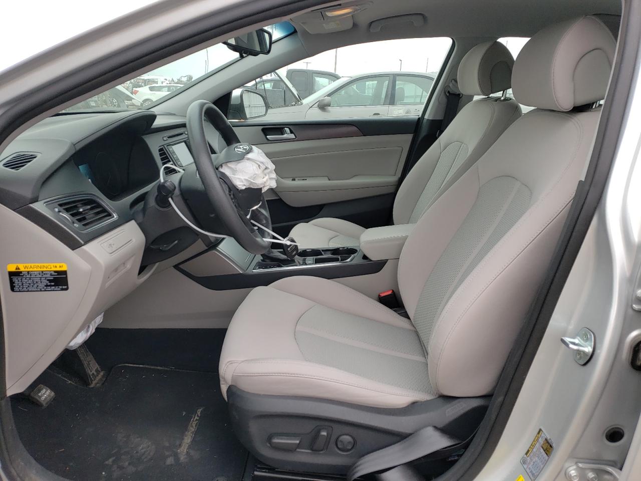 2015 Hyundai Sonata - Image 7