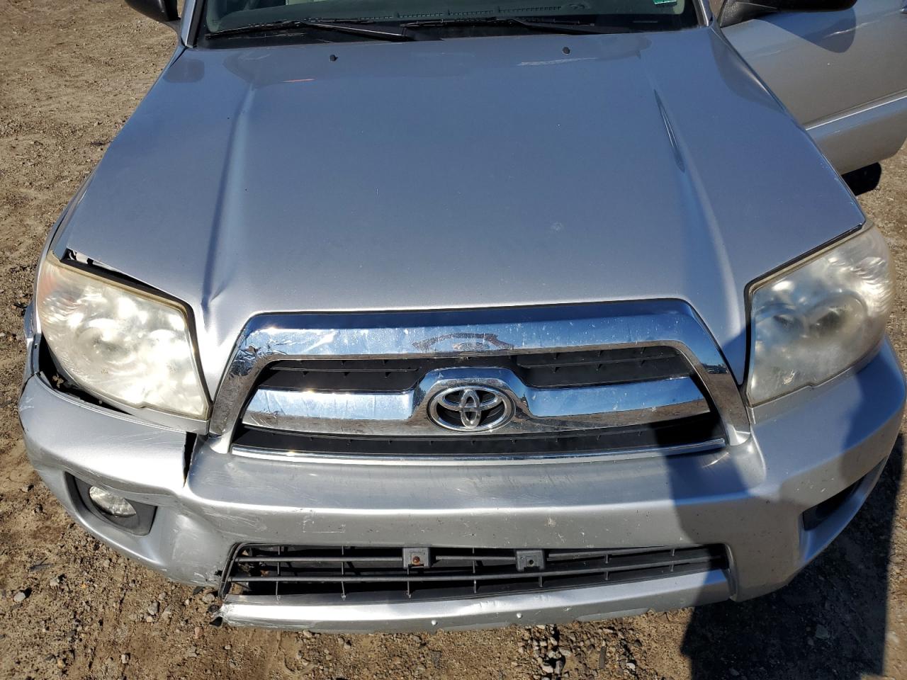 2006 Toyota 4Runner - Image 13