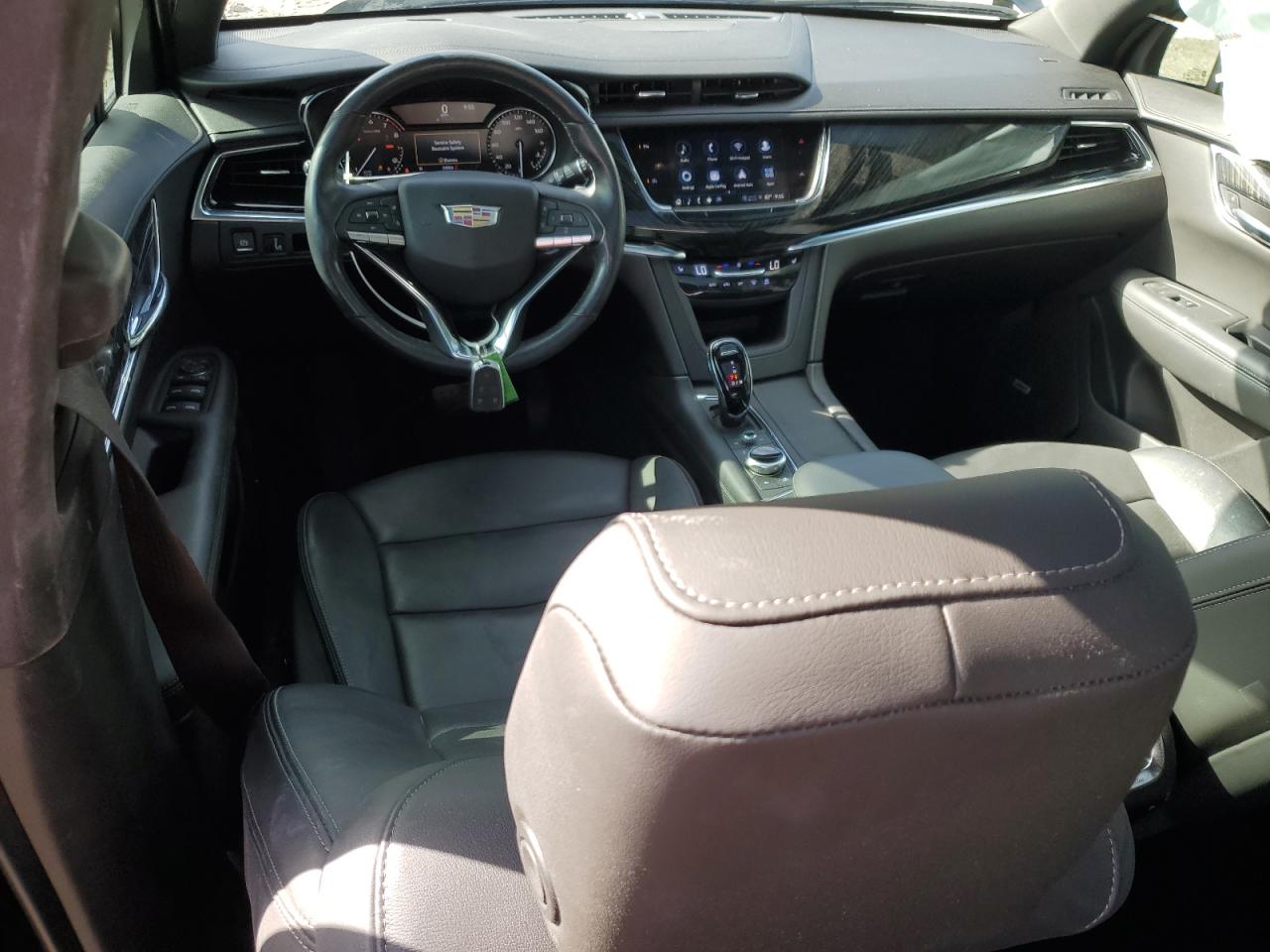 2022 Cadillac XT6 - Image 8