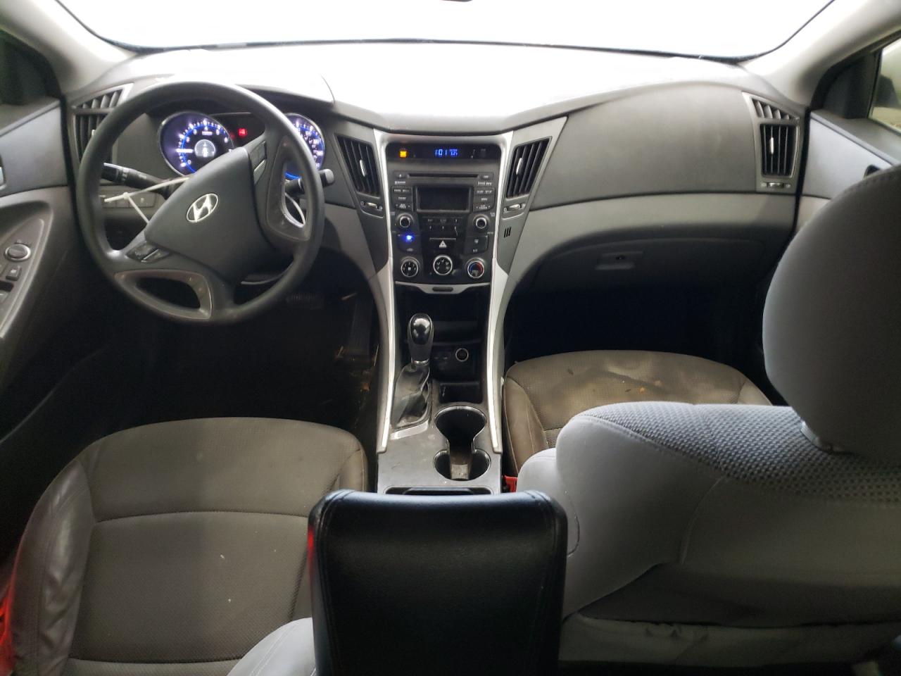 2014 Hyundai Sonata - Image 8