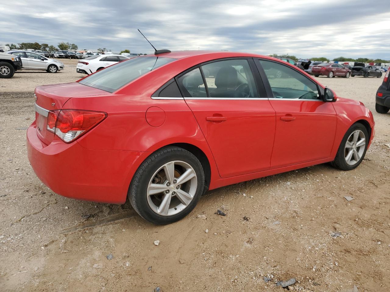 2015 Chevrolet Cruze - Image 3