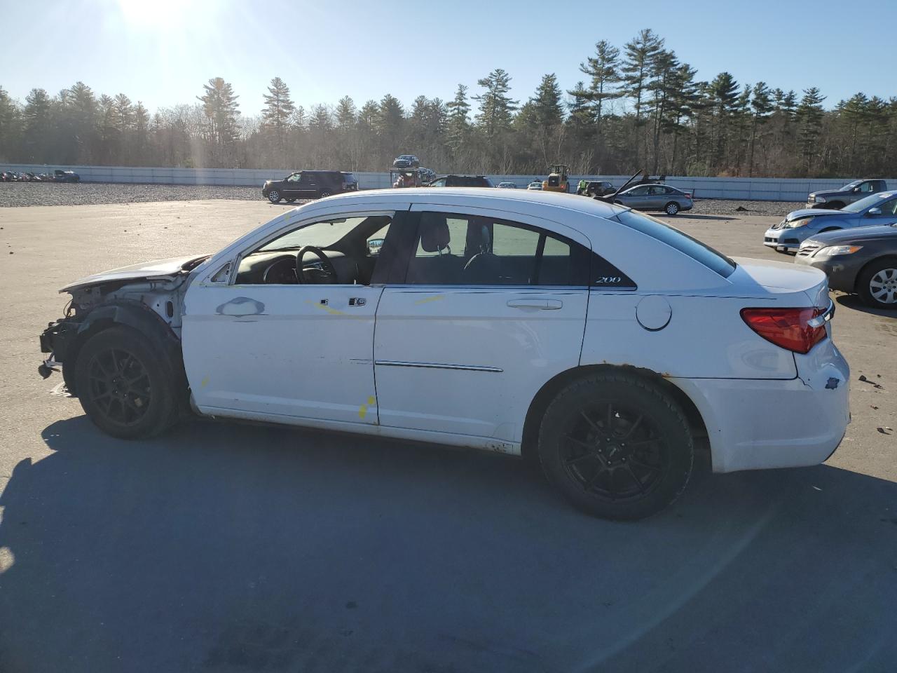 2012 Chrysler 200 - Image 2