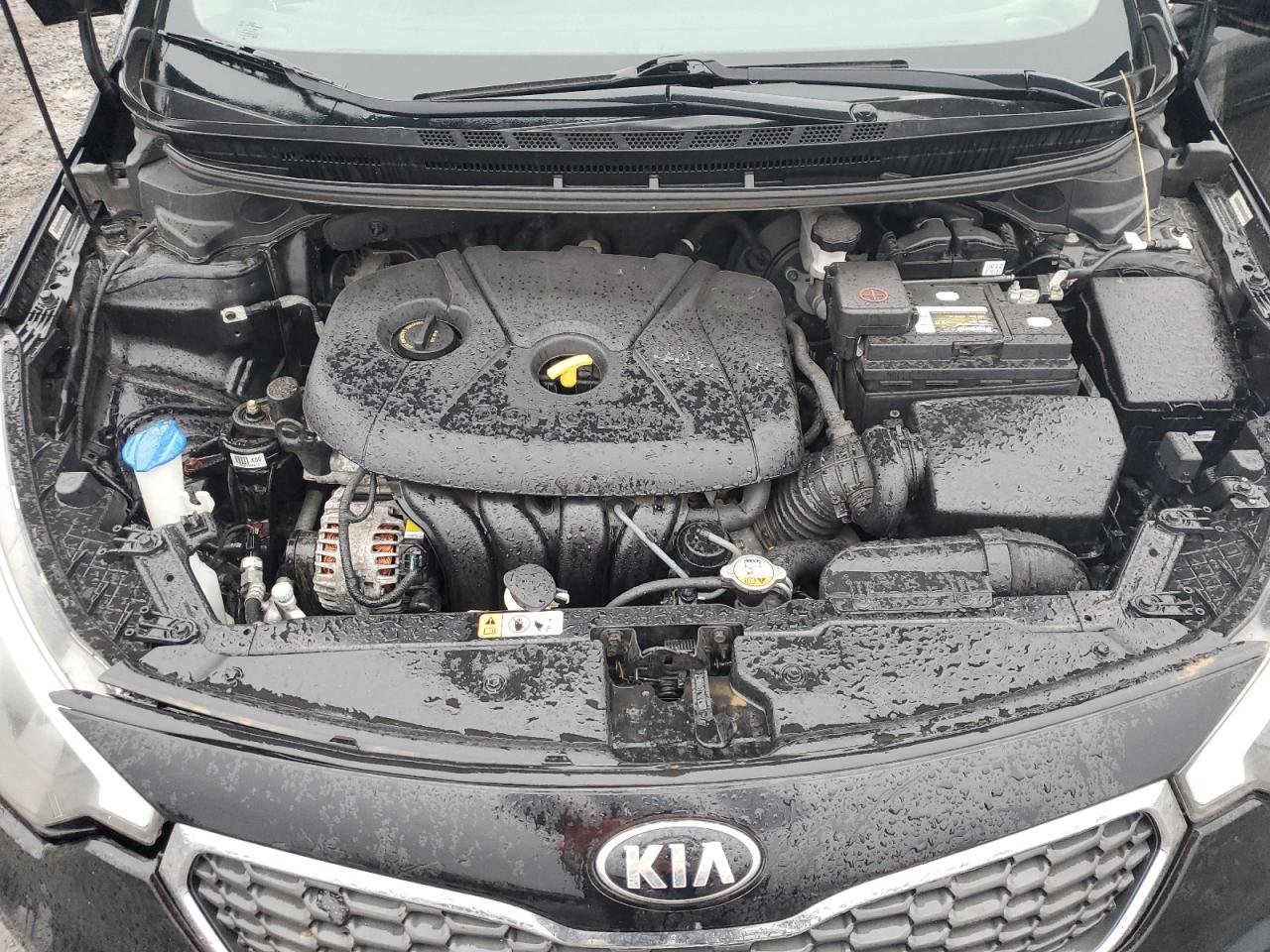 VIN KNAFK4A66F5320589 2015 KIA FORTE no.11