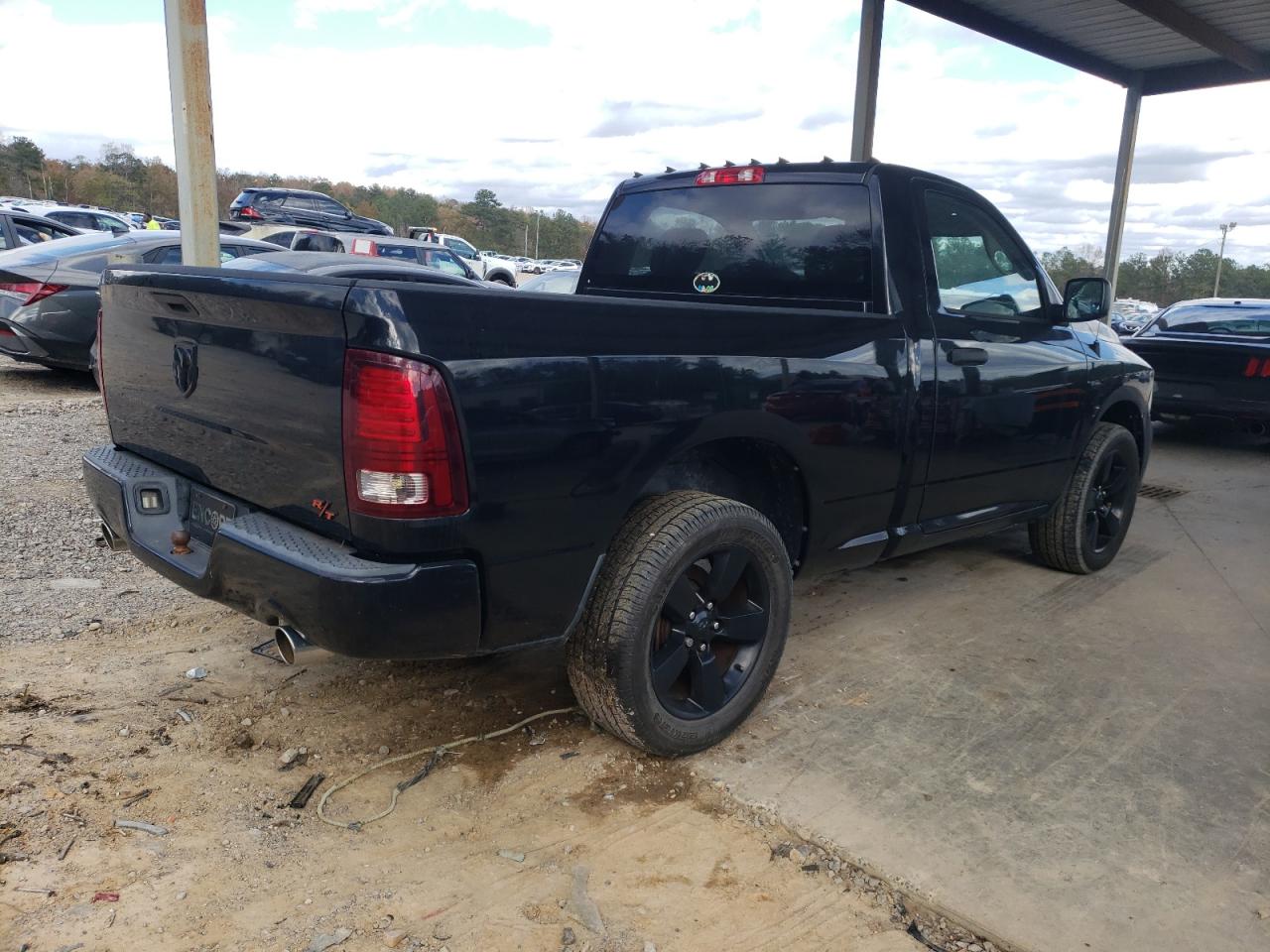 VIN 3C6JR6AT9FG517217 2015 RAM 1500 no.3