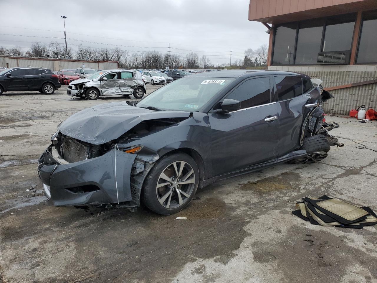 2016 Nissan Maxima - Image 1