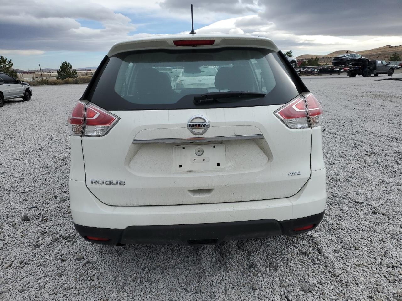 2015 Nissan Rogue - Image 6