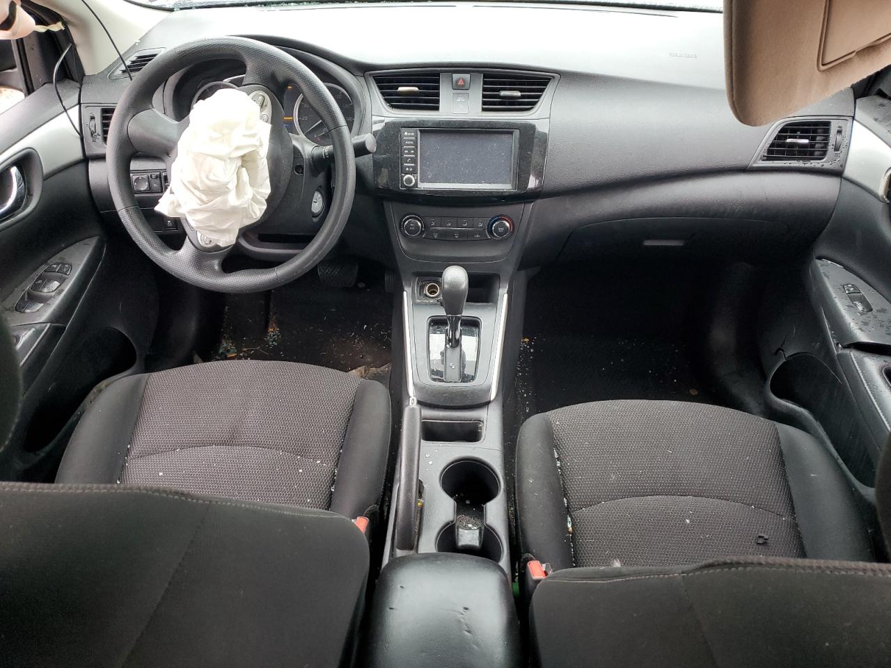 2019 Nissan Sentra - Image 8