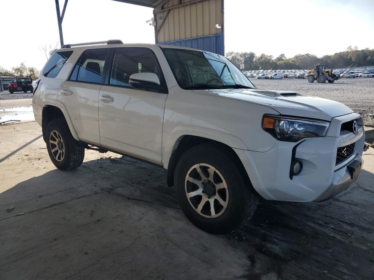 VIN JTEBU5JR1G5276929 2016 TOYOTA 4RUNNER no.4