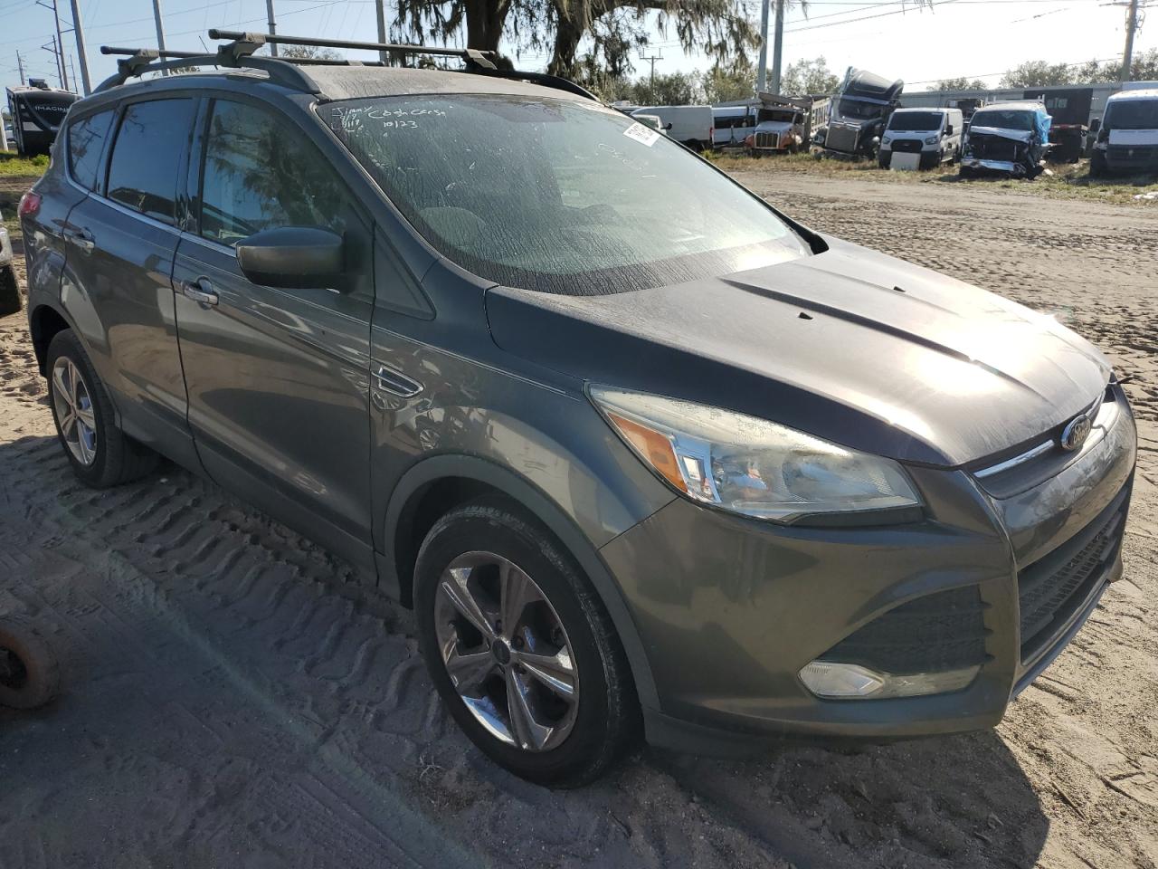 VIN 1FMCU0GX7EUB55774 2014 FORD ESCAPE no.4