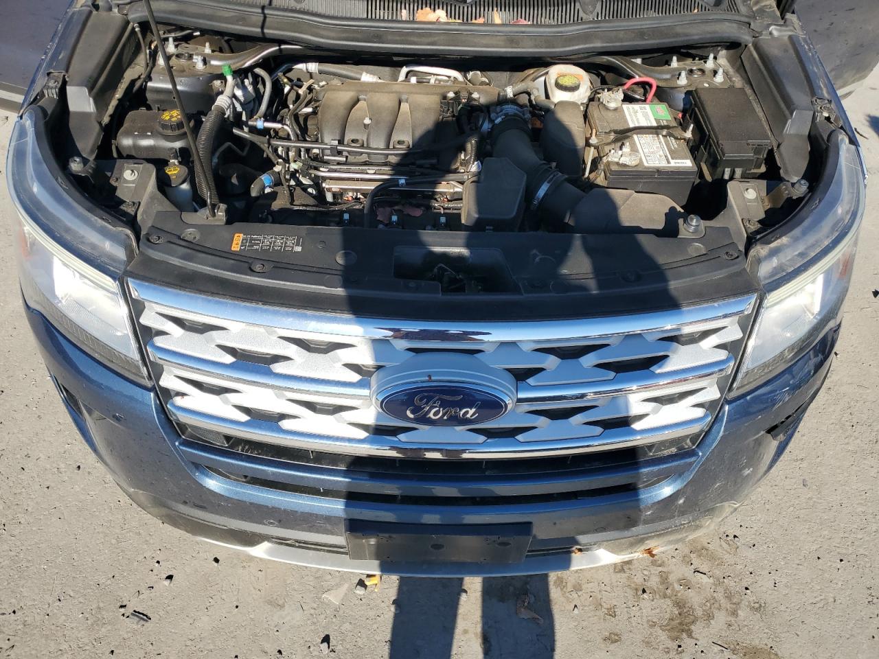 2019 Ford Explorer - Image 14