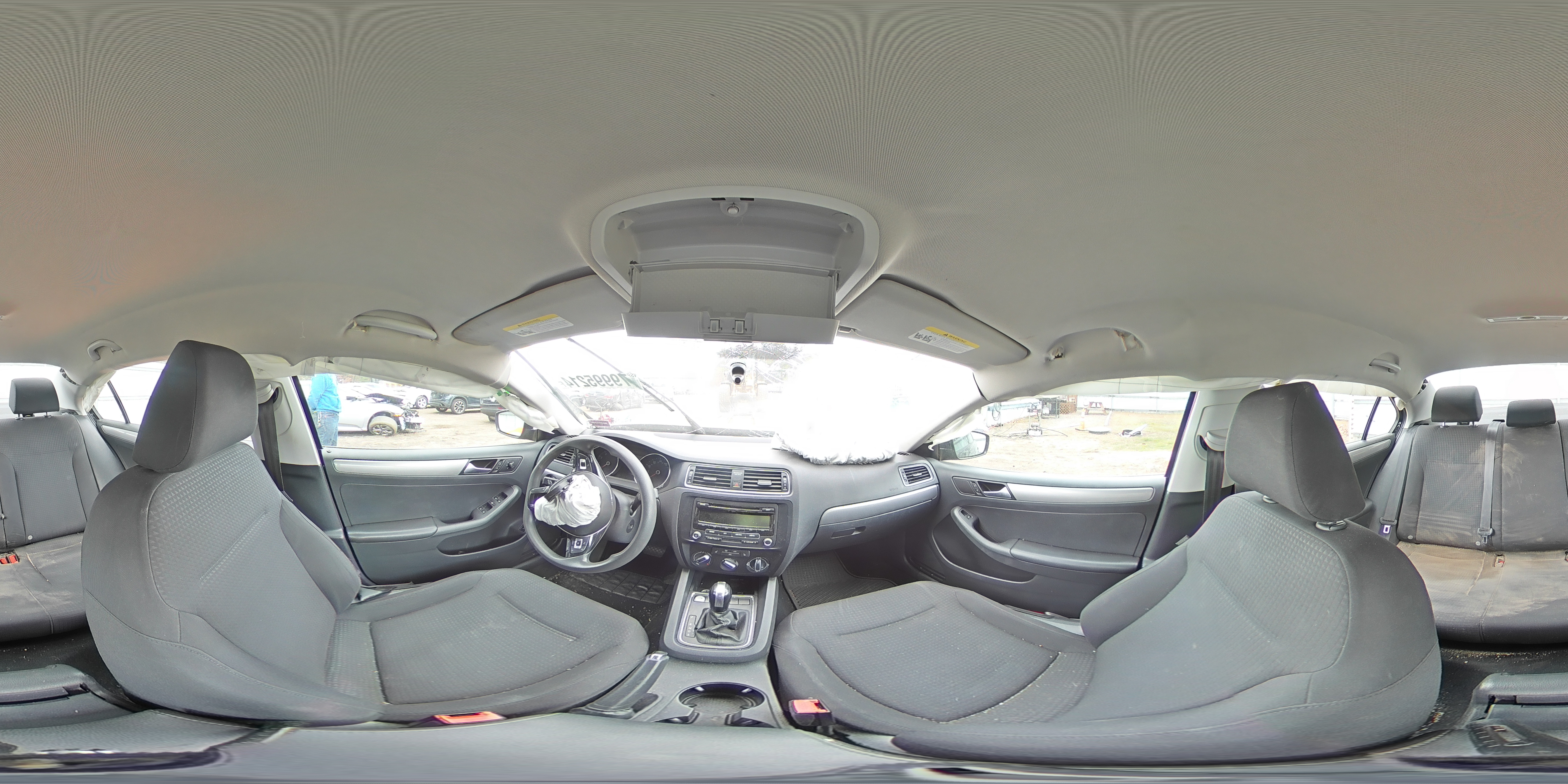 2015 Volkswagen Jetta - Image 12