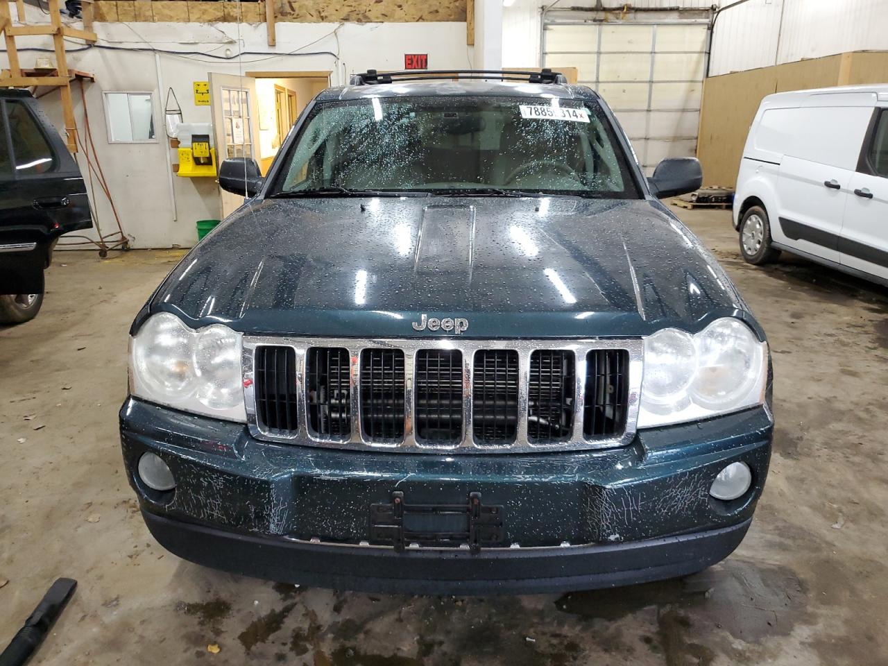 2005 Jeep Grand Cherokee - Image 5