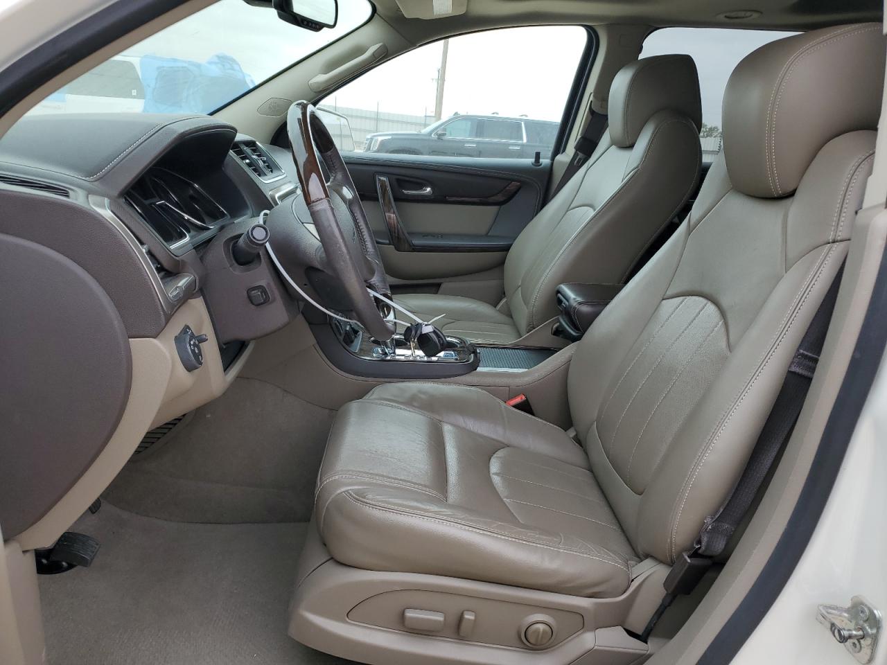 2015 GMC Acadia - Image 7
