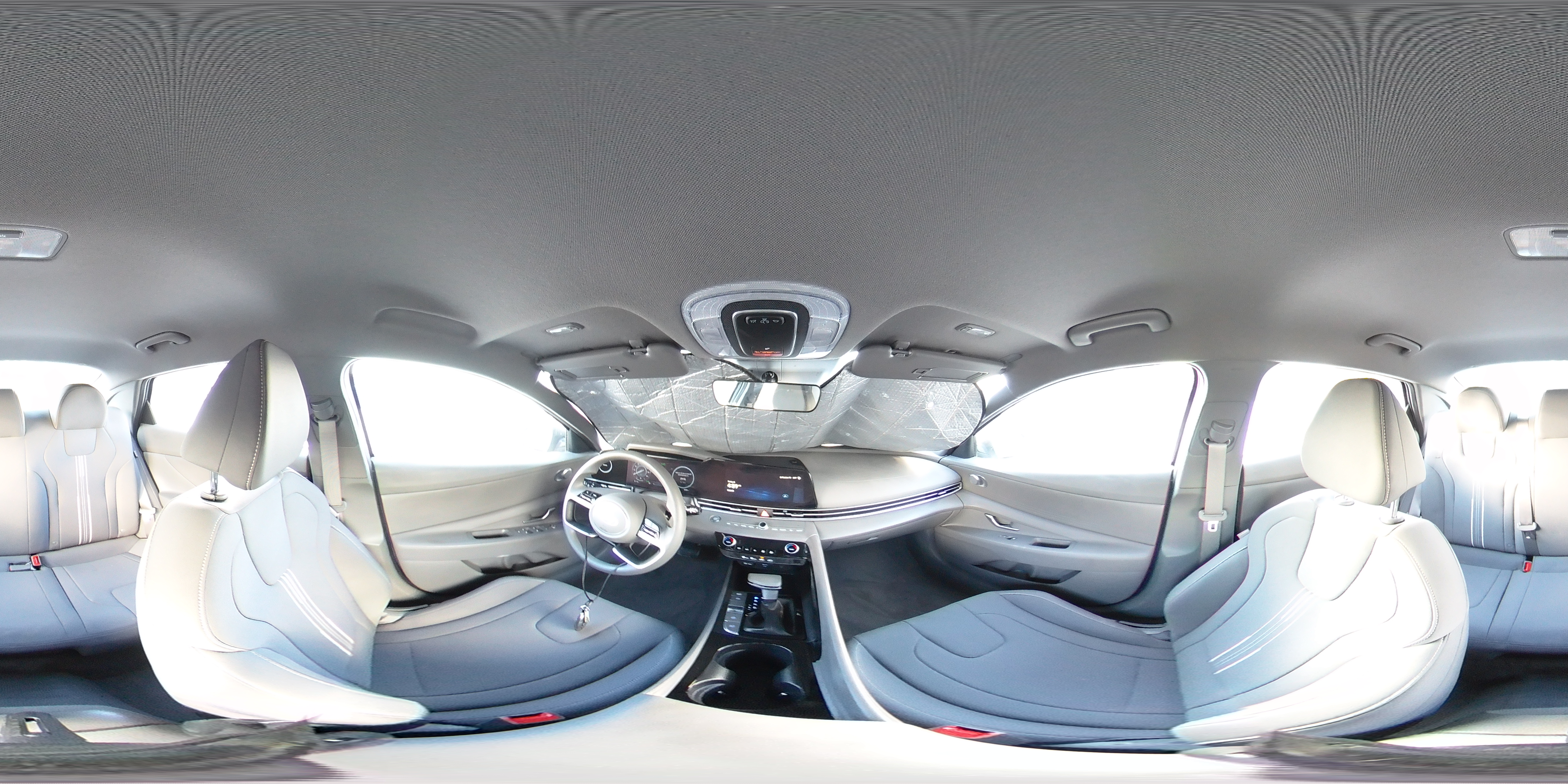 2024 Hyundai Elantra - Image 14