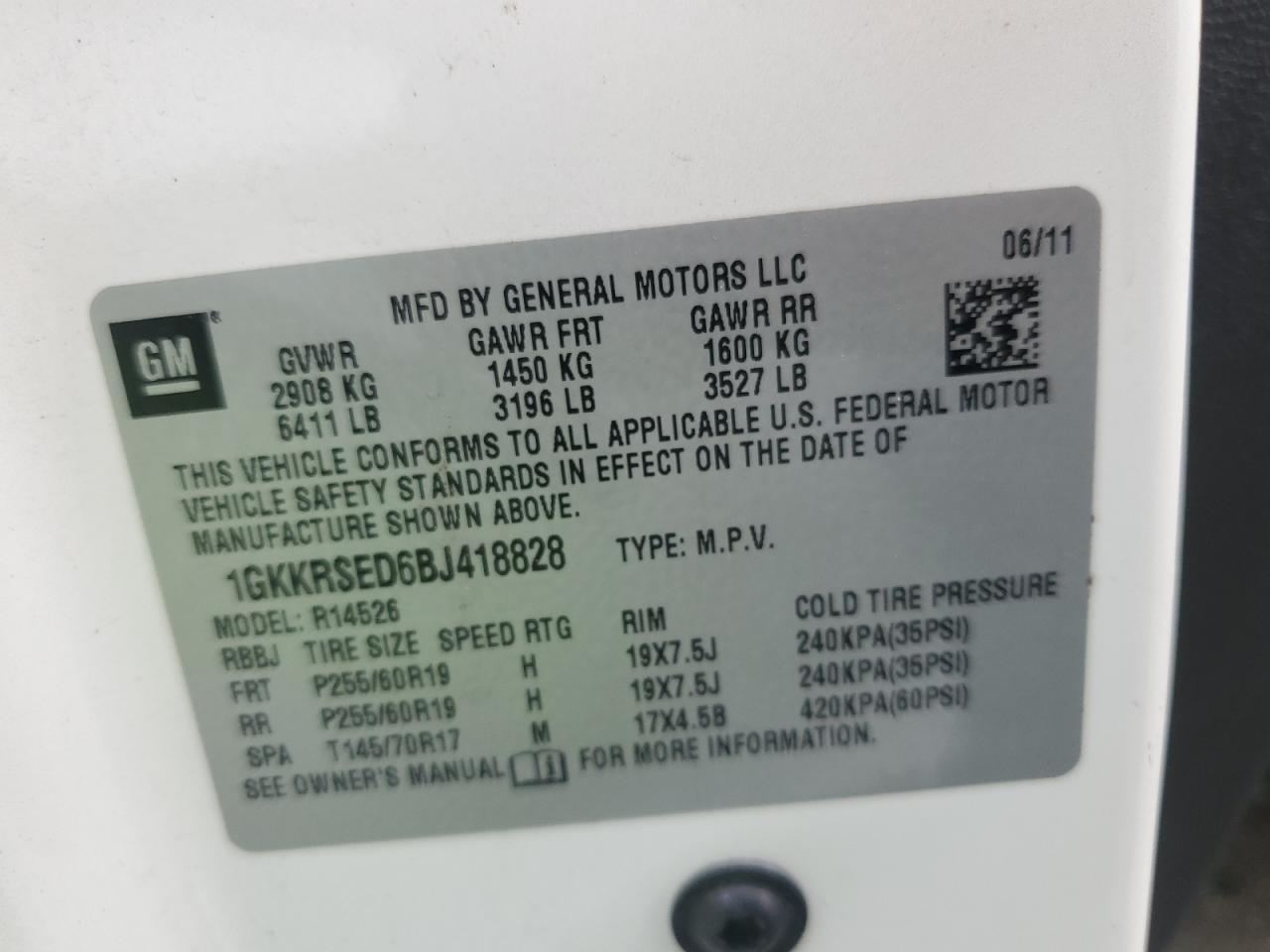 2011 GMC Acadia - Image 13