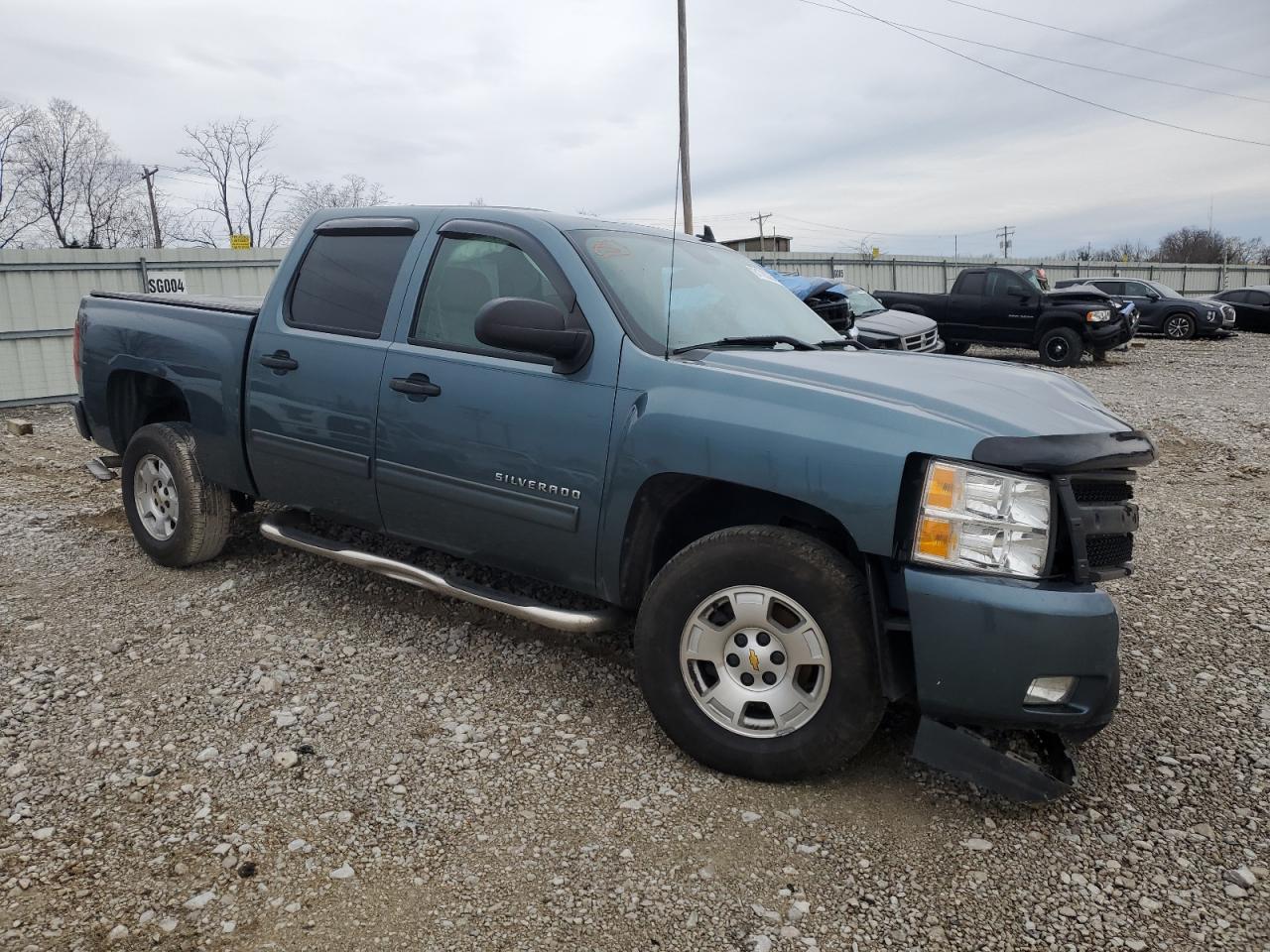 2010 Chevrolet Silverado - Image 4