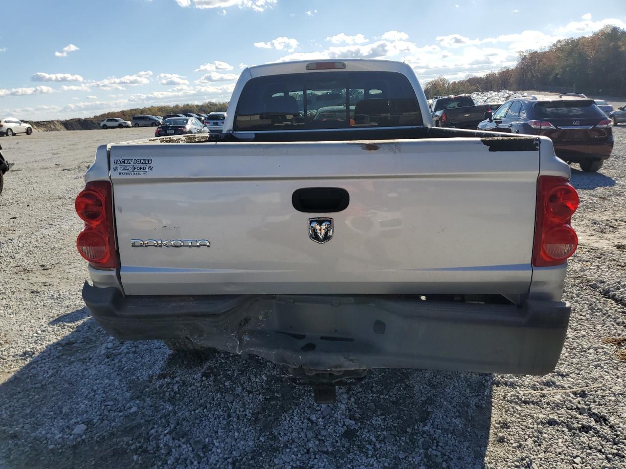 2005 Dodge Dakota St VIN: 1D7HW22KX5S133507 Lot: 81101624