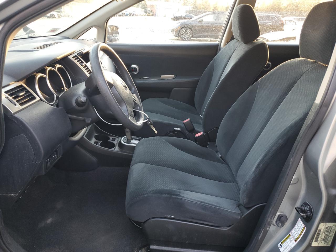2011 Nissan Versa - Image 7