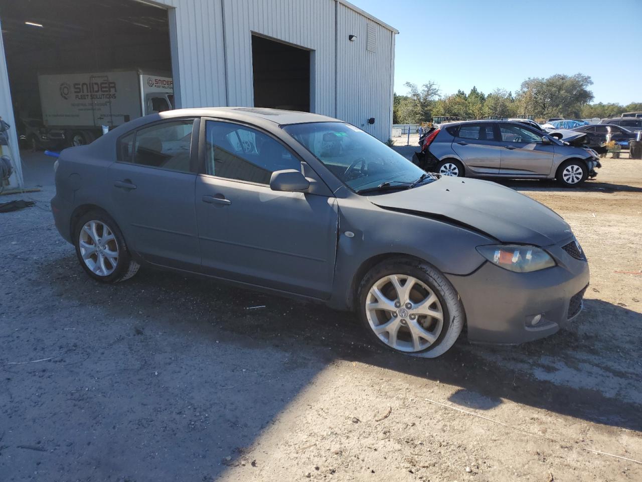 2009 Mazda 3 - Image 4